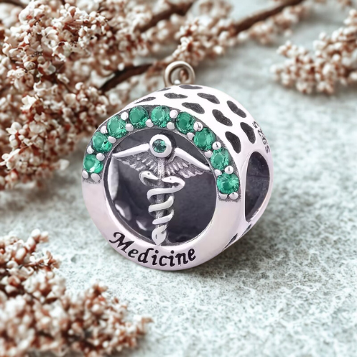 Charm Medical Doctor in Argento 925 con Zirconi Verdi