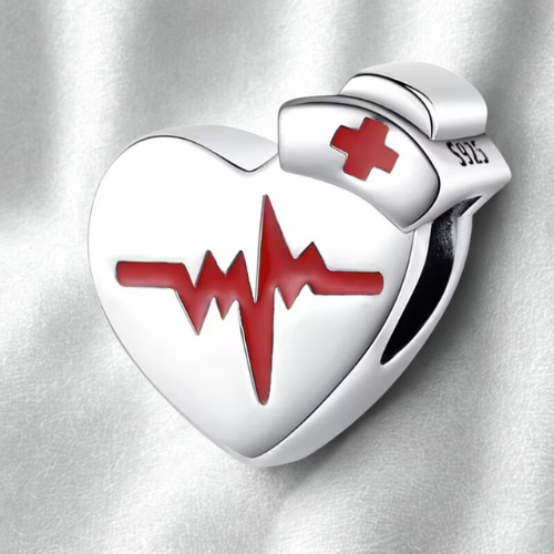 Charm Cuore Infermieristico in Argento