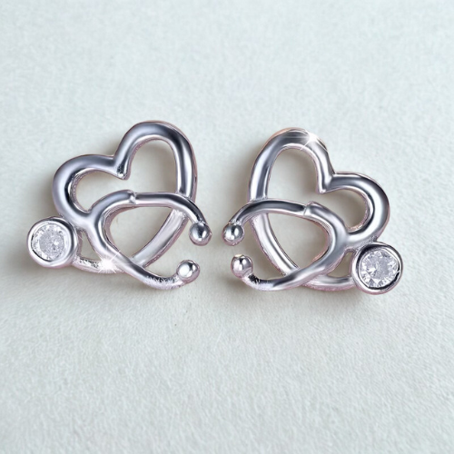 Orecchini Cuore e Stetoscopio in Argento e Zirconi